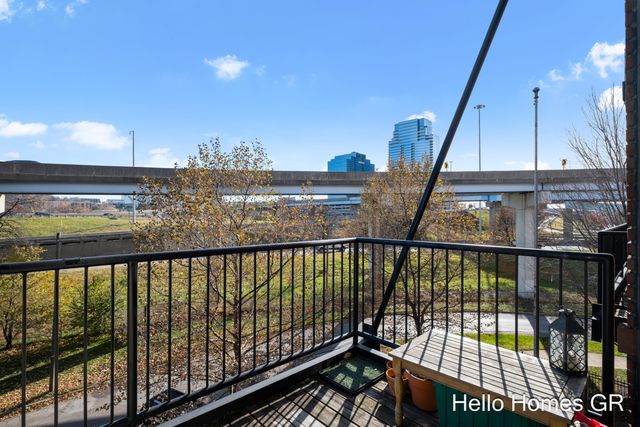 600 Broadway Avenue Nw 317, City Of Grand Rapids, MI 49504