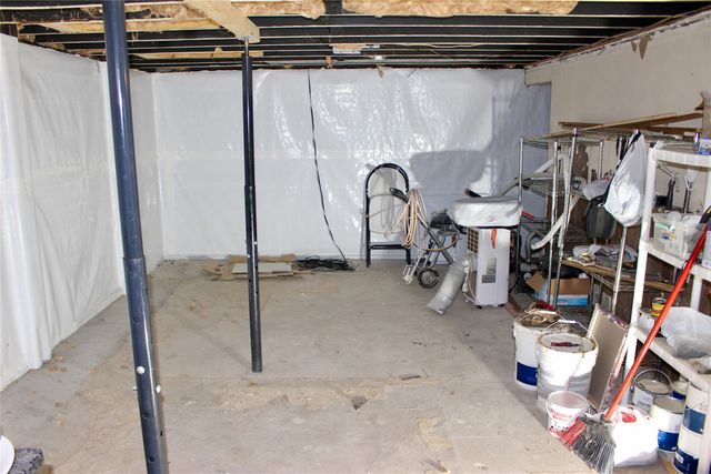 7301 SW 16th Street, Des Moines, IA 50315