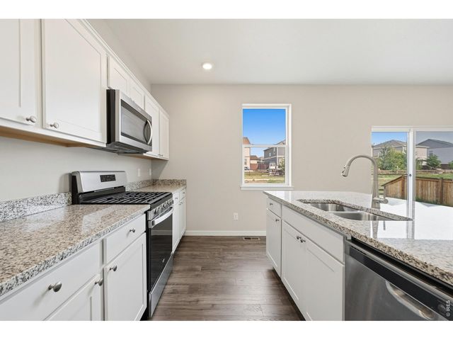 2595 Wren Dr, Johnstown, CO 80534