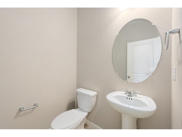 2595 Wren Dr, Johnstown, CO 80534