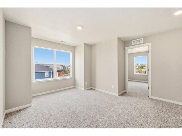 2595 Wren Dr, Johnstown, CO 80534
