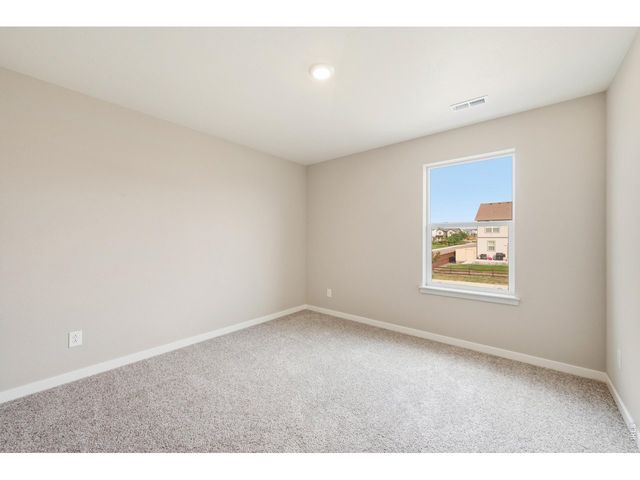 2595 Wren Dr, Johnstown, CO 80534