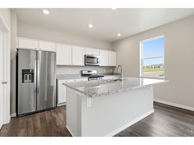 2595 Wren Dr, Johnstown, CO 80534