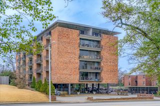 2195 Poplar Ave Apt 504, Memphis, TN 38104