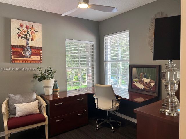 425 Pumpkin Drive, Palm Beach Gardens, FL 33410