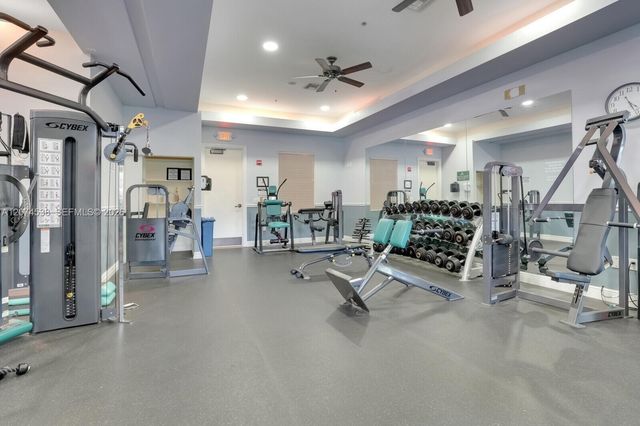 425 Pumpkin Drive, Palm Beach Gardens, FL 33410