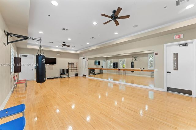 425 Pumpkin Drive, Palm Beach Gardens, FL 33410
