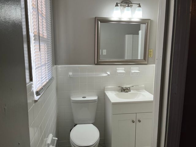 5025 LOCH LOMOND DR, Memphis, TN 38116