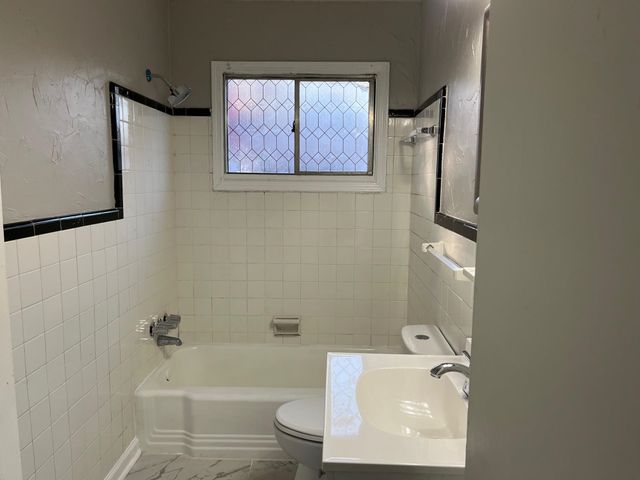 5025 LOCH LOMOND DR, Memphis, TN 38116