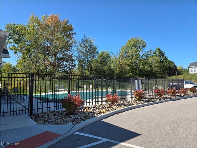 4328 Evergreen Court 52, North Canton, OH 44720