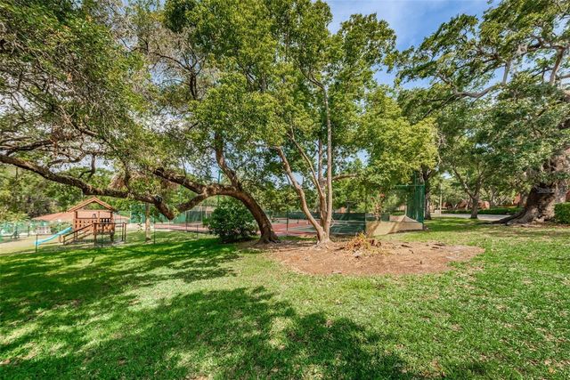 2636 10TH COURT, Palm Harbor, FL 34684