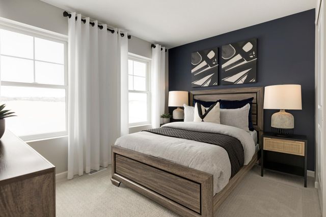 906 Woodlawn Avenue F, Saint Paul, MN 55116