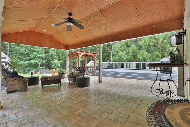 1040 Scenic View Trace, Lawrenceville, GA 30044