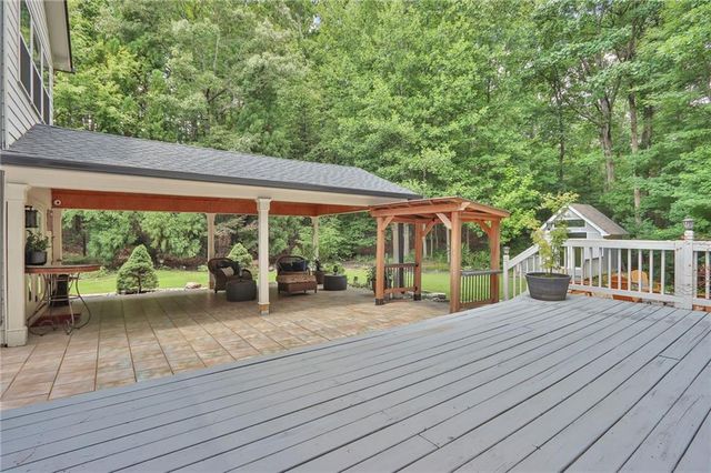 1040 Scenic View Trace, Lawrenceville, GA 30044