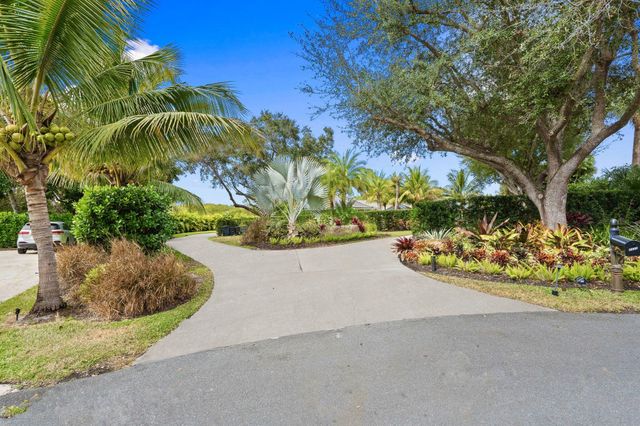 4330 SW Thistle Terrace, Palm City, FL 34990