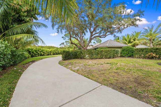 4330 SW Thistle Terrace, Palm City, FL 34990
