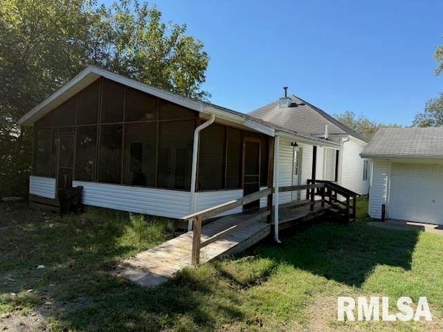 538 S 17TH Street, Murphysboro, IL 62966