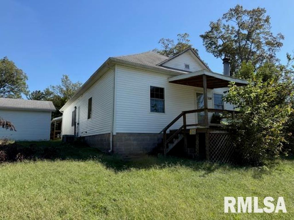 538 S 17TH Street, Murphysboro, IL 62966