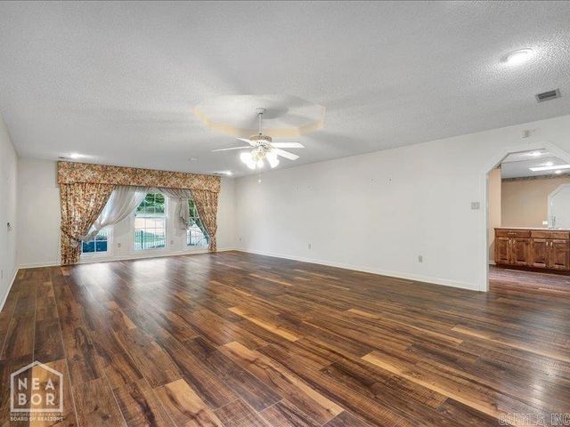 2005 Catharine Drive, Jonesboro, AR 72401