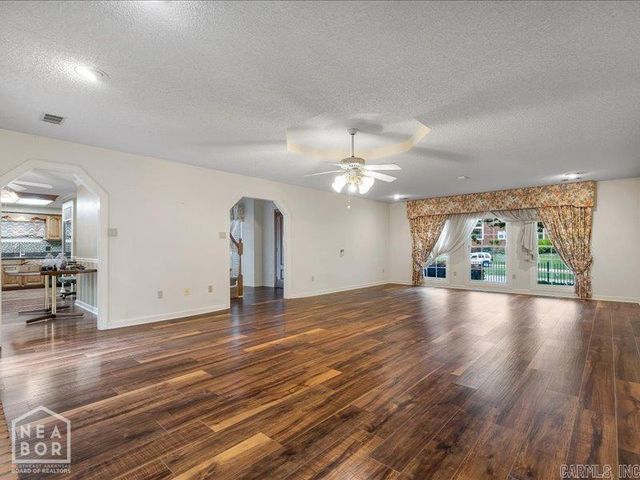 2005 Catharine Drive, Jonesboro, AR 72401