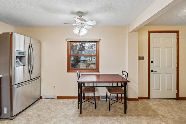 4038 52nd Street, Des Moines, IA 50310