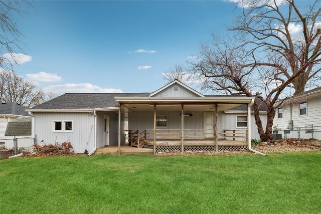 4038 52nd Street, Des Moines, IA 50310