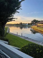 1 April Point Drive S, Montgomery, TX 77356