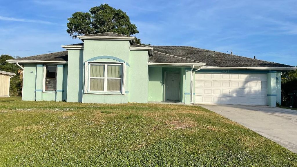 1285 SW Empire Street, Port St Lucie, FL 34983