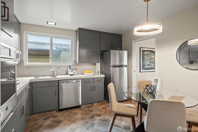 81 Southridge Way, Daly City, CA 94014