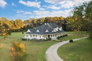 374 CR 104, Carthage, TX 75633