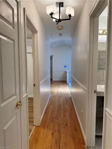 5121 W Wendover Avenue, Jamestown, NC 27282
