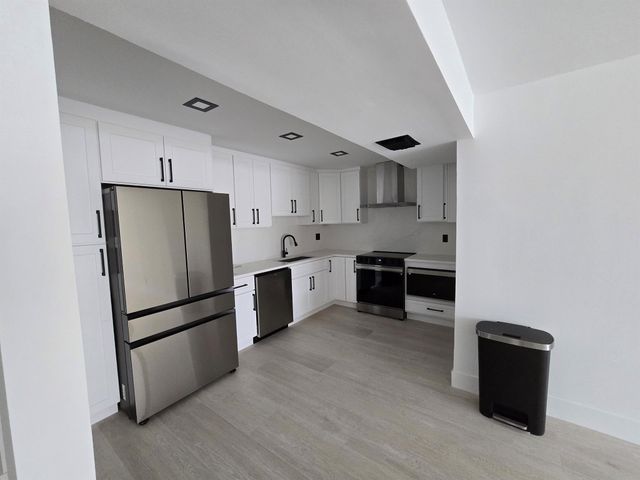 3010 N Course Drive 207, Pompano Beach, FL 33069