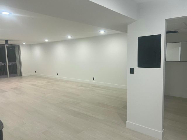 3010 N Course Drive 207, Pompano Beach, FL 33069