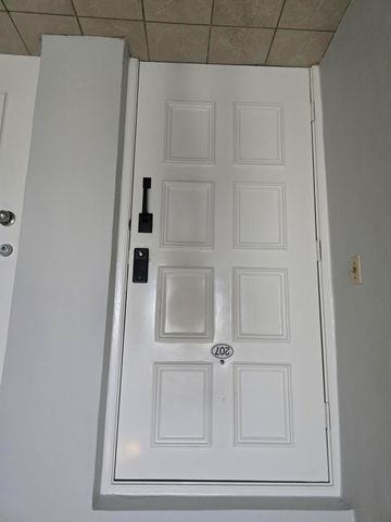 3010 N Course Drive 207, Pompano Beach, FL 33069