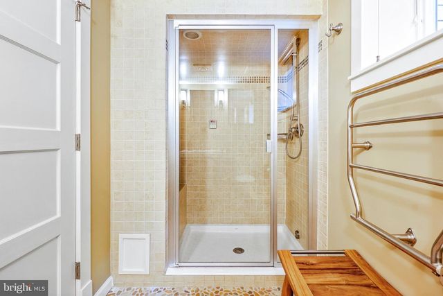 7402 MAPLE AVE, Takoma Park, MD 20912