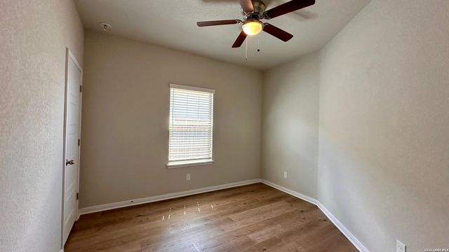 438 Emma Dr, New Braunfels, TX 78130