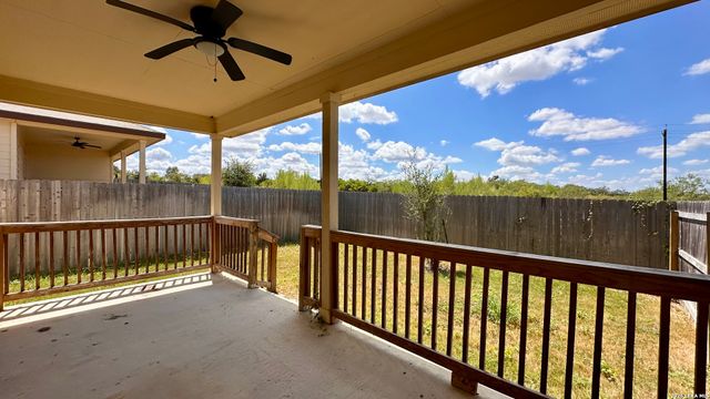 438 Emma Dr, New Braunfels, TX 78130