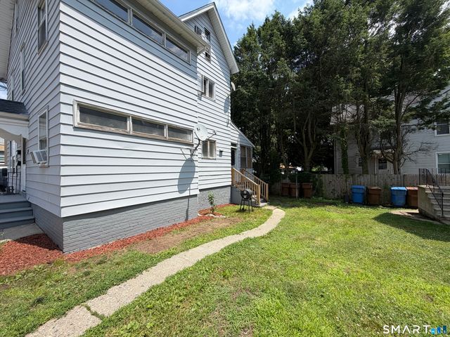 24 Elm Street, Shelton, CT 06484