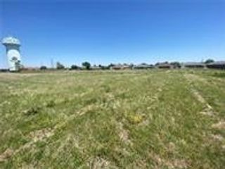 3304 S 23rd Street, Chickasha, OK 73018