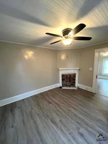 2956 Mercer University Drive, Macon, GA 31204