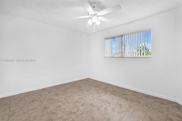 3437 NW 44th St 107, Oakland Park, FL 33309