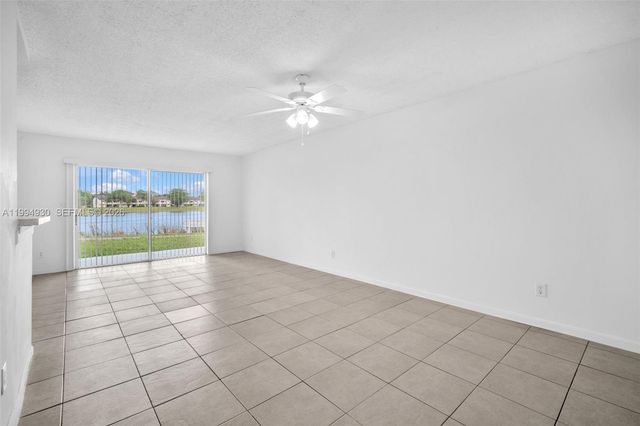 3437 NW 44th St 107, Oakland Park, FL 33309