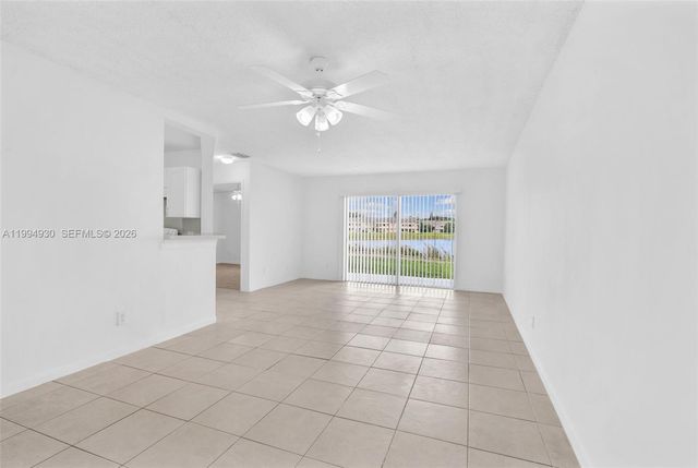 3437 NW 44th St 107, Oakland Park, FL 33309