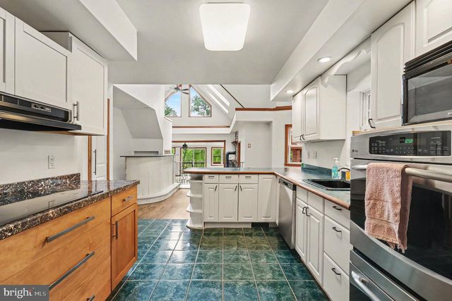 4667 N RIVER DR, Bensalem, PA 19020