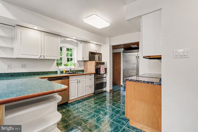 4667 N RIVER DR, Bensalem, PA 19020