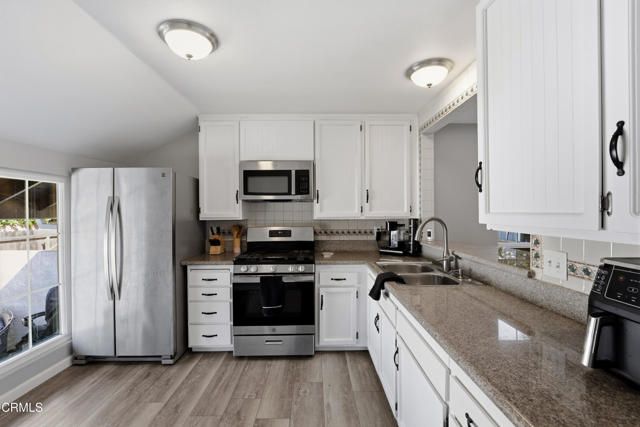 202 Avon Lane, Fillmore, CA 93015