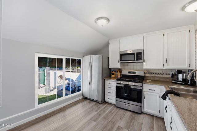 202 Avon Lane, Fillmore, CA 93015