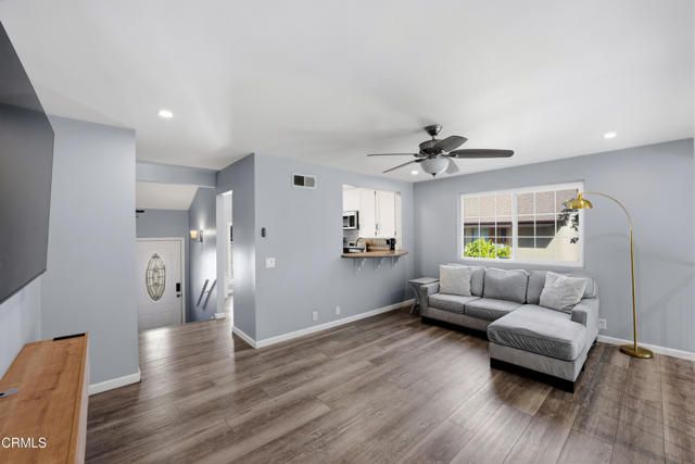 202 Avon Lane, Fillmore, CA 93015