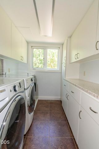712 Colleen Court, Grants Pass, OR 97527