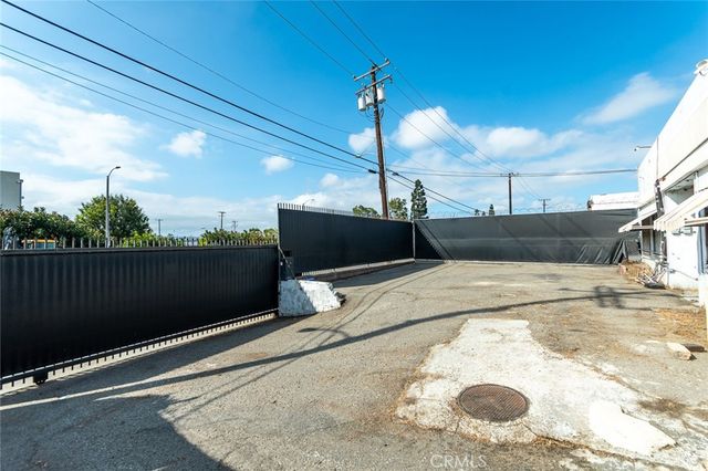 515 E Rosecrans, Gardena, CA 90248